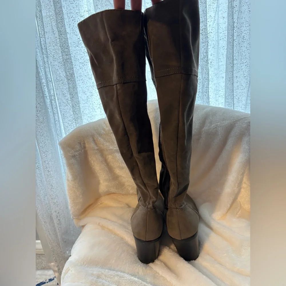 Lane Bryant Taupe Block Heeled Boots size 11 - Picture 6 of 10
